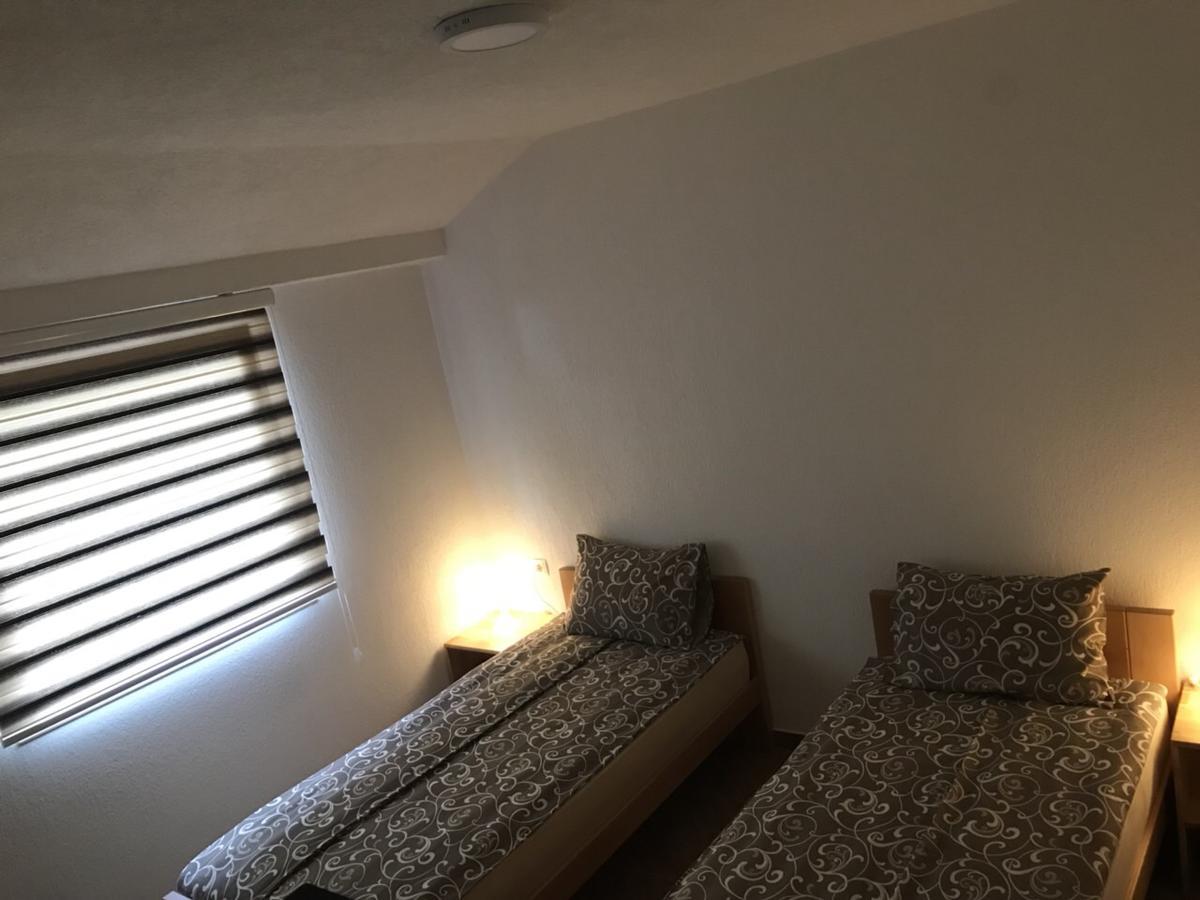 비소코 베차르 피라미드 룸스 B&B 외부 사진
